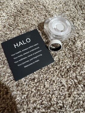 Halo White Smart Ring with Black Interior Band